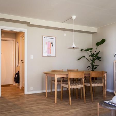 Scandinavian Apartment With 2 Bedrooms And Terrasse - Close To Storo Storsenter And All Public Transport Oslo Exterior photo