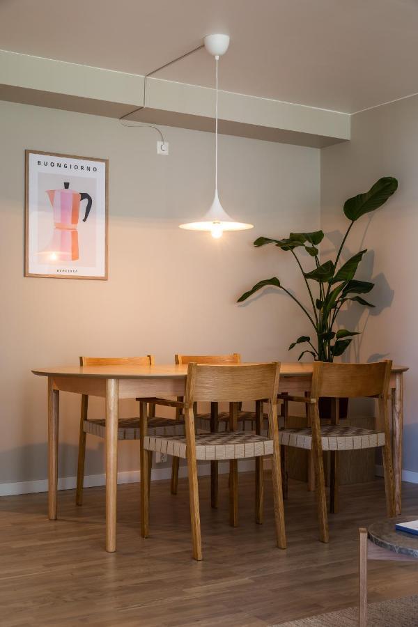 Scandinavian Apartment With 2 Bedrooms And Terrasse - Close To Storo Storsenter And All Public Transport Oslo Exterior photo